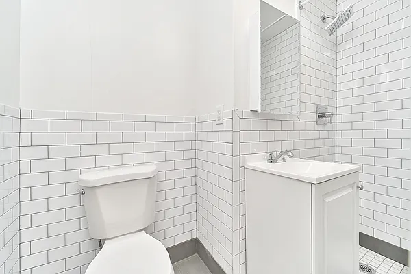 Rented by Living New York | media 9