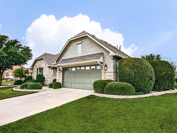 2nd image of 9032 Gardenia Dr
