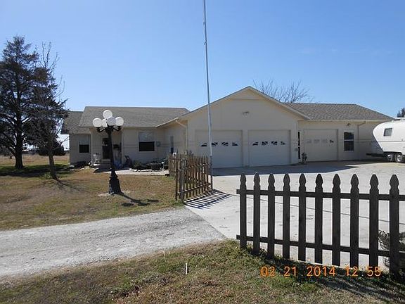 2nd image of 4410 County Road 444