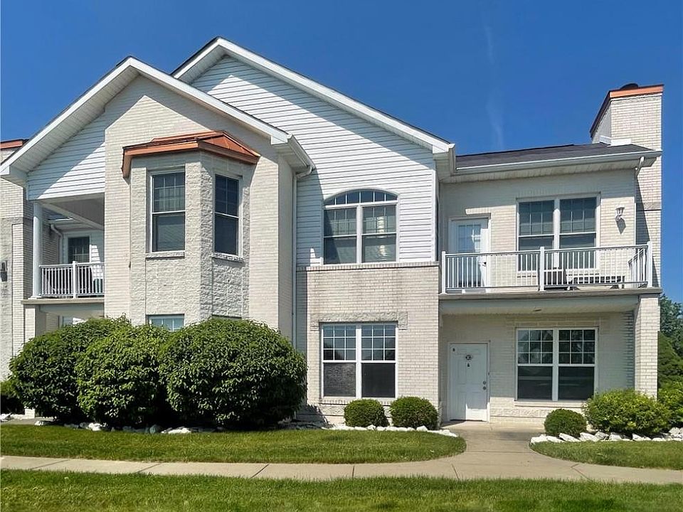 1st image of 222 Adams Pointe Blvd Unit 6