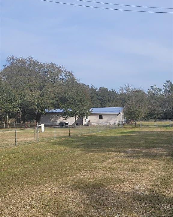 1st image of 6445 Fernwood Dr