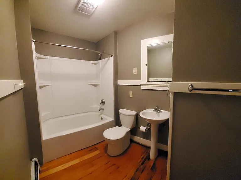 1205 Jenifer St #3 — Photo 8