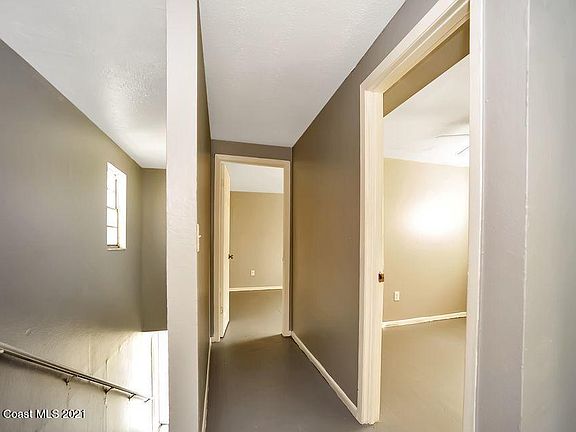 5th image of 620 S Grannis Ave APT A