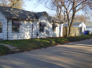 800 36th St NE, Cedar Rapids, IA 52402