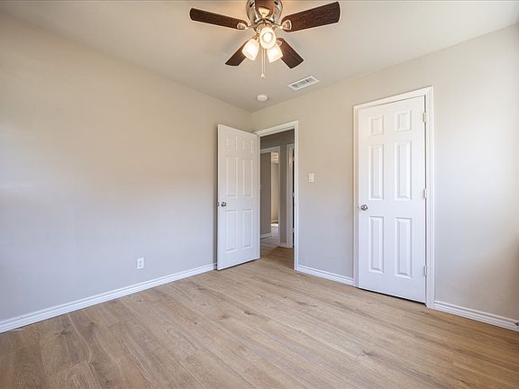2nd image of 103 Hillcrest St