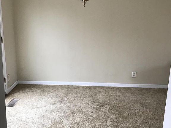 3rd image of 1243 Cobblestone Ln