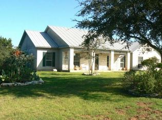 161 Fannin Dr, Kerrville, TX 78028