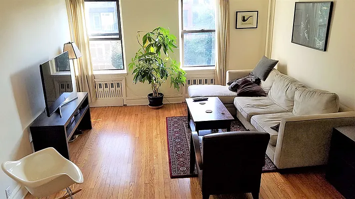 Rented by ZealEstate Group Inc | media 13