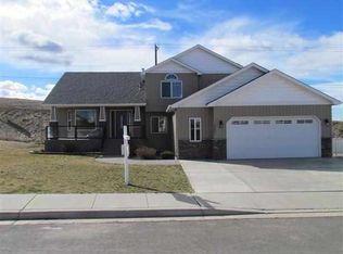 2257 Hillside Dr, Cheney, WA 99004