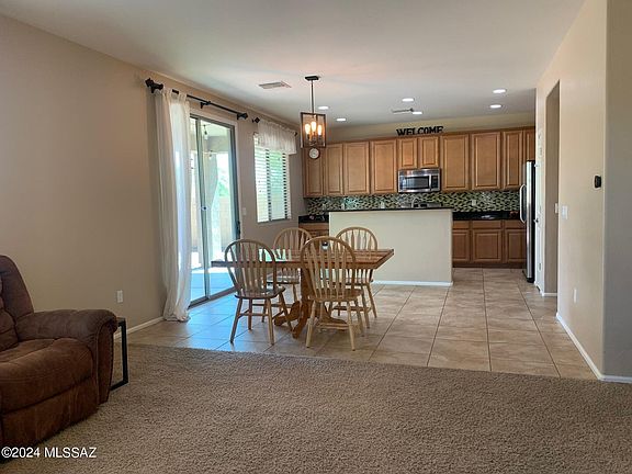 5th image of 11594 W Bannerstone St