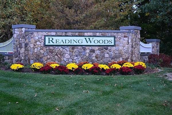 Entrance to Reading Woods