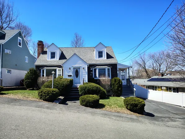 74 Thurlow Ave, Revere, MA 02151