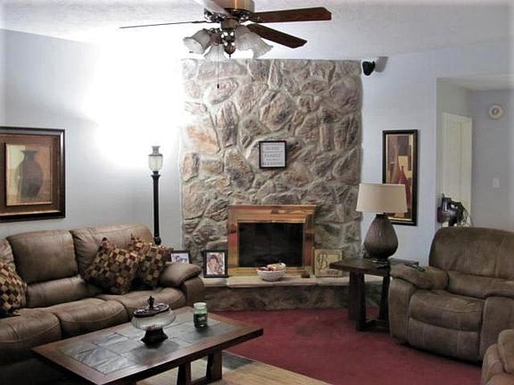 4th image of 526 Northlawn Dr