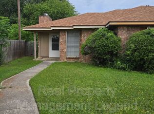 5635 Hearthwood Ct, Arlington, TX 76016