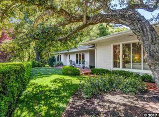 17 Tarry Ln, Orinda, CA 94563