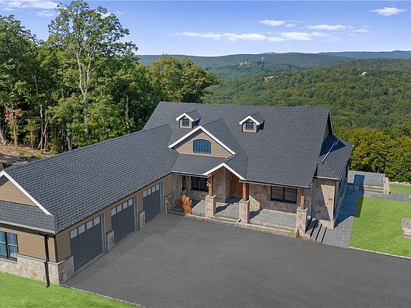 2nd image of 55 Ridgecrest