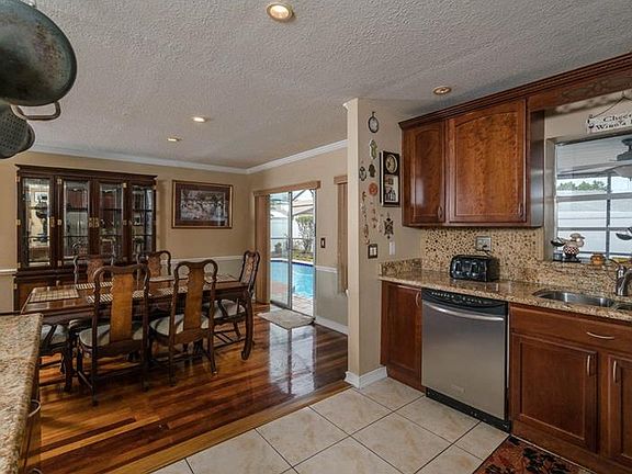 3rd image of 2857 Grand Bend Ct #4