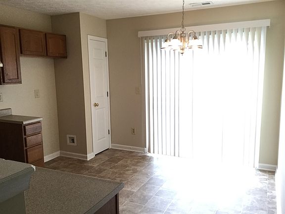 5th image of 10812 Cedar Pine Dr