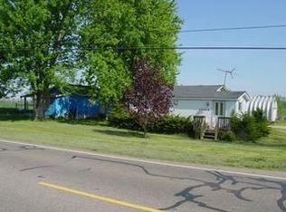 12424 Walnut Rd, Hebron, OH 43025