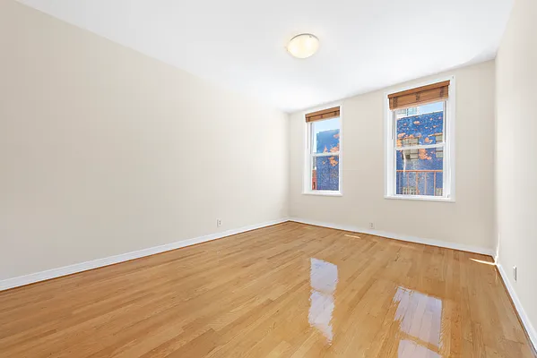 Rented by Douglas Elliman | media 21