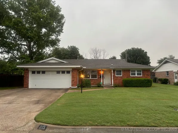 215 S 118th East Ave, Tulsa, OK 74128