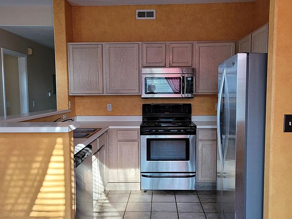 2nd image of 8500 E Jefferson Ave APT 9B