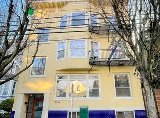 2162 NE Everett St #8, Portland, OR 97232