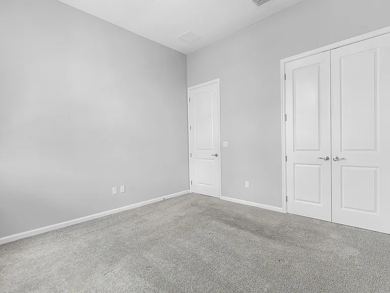 16474 Helix Ct — Photo 26