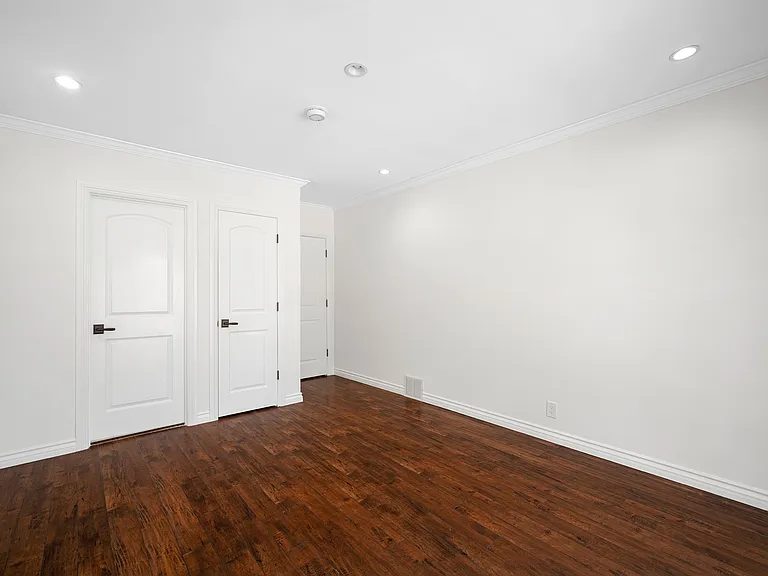 1560 Ridgeway Dr — Photo 15