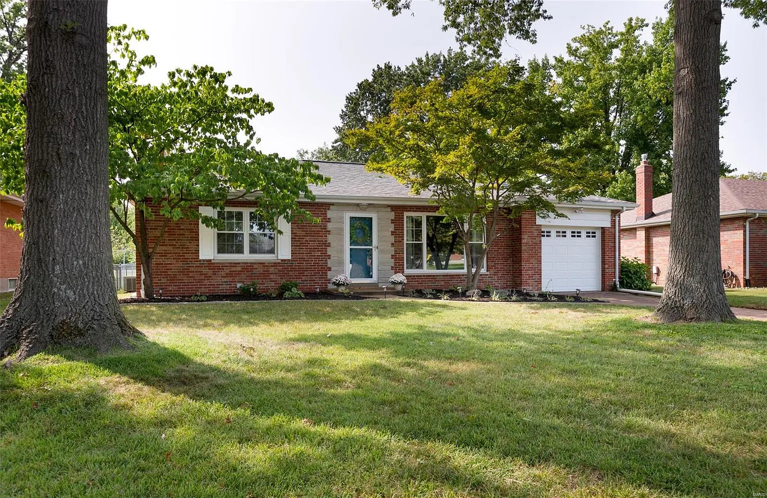 8513 Grantshire Ln photo 1