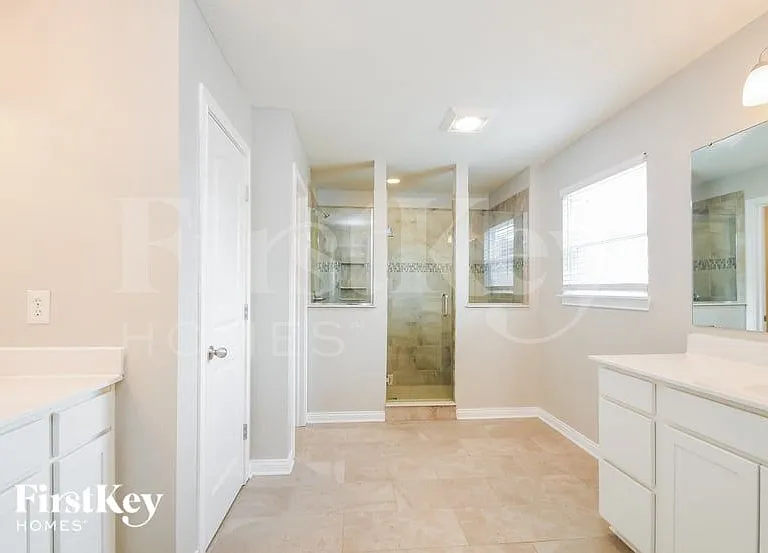 1771 Foudray Cir N — Photo 10