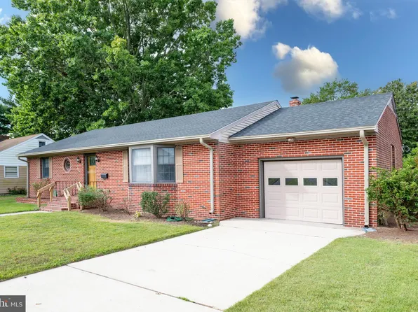 422 N Hall St, Seaford, DE 19973