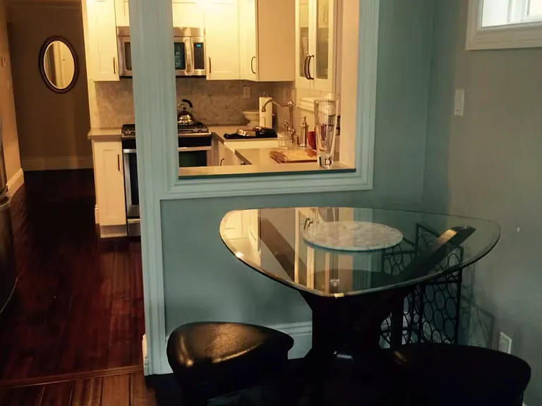 Dining and pass thru to kitchen