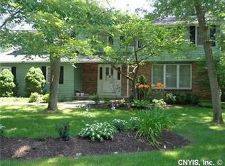 8042 Princess Path, Liverpool, NY 13090