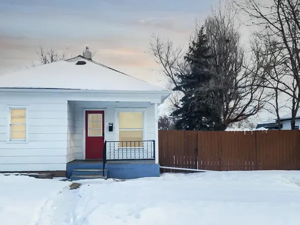 616 7th Ave W, Williston, ND 58801