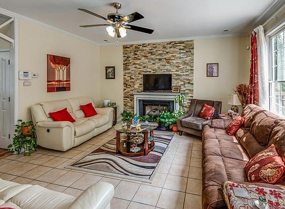 4th image of 6333 Lily Pad Ct
