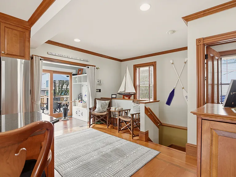23 Clinton St — Photo 11