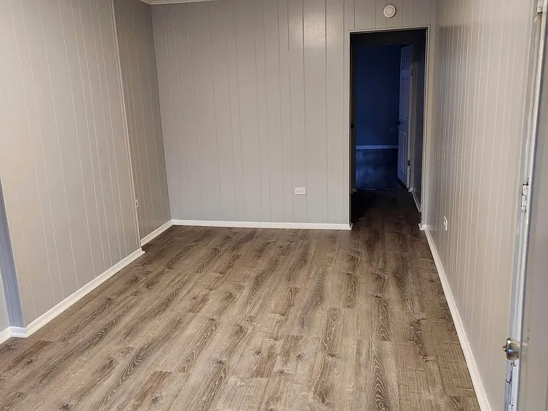 1321 Good St #1 — Photo 6