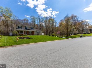 19 Saint Regis Dr, Newark, DE