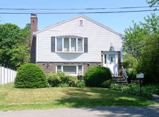 10 Piedmont St, Saugus, MA 01906