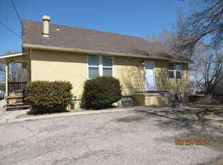 4402 Airport Rd, Colorado Springs, CO 80916