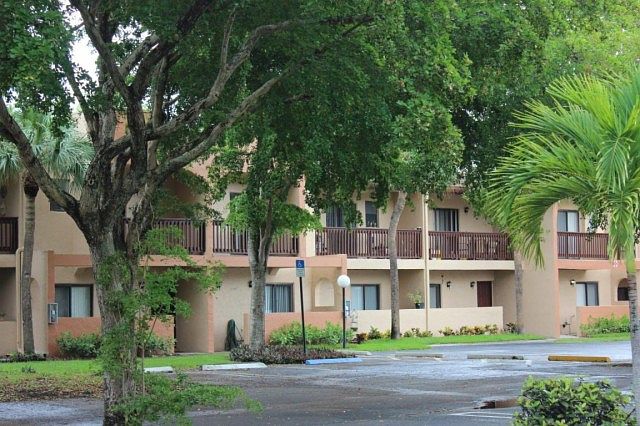 1st image of 10297 NW 33rd St #5-1