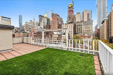 Rented by Living New York