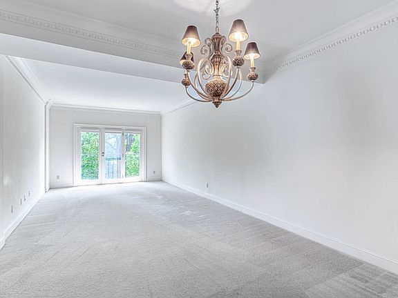 3rd image of 5400 Park Ave APT 319