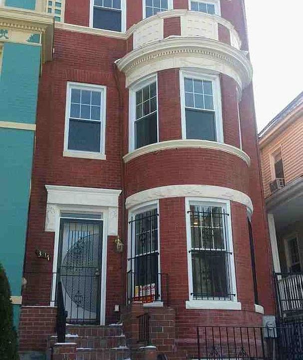 1st image of 3517 10th St NW