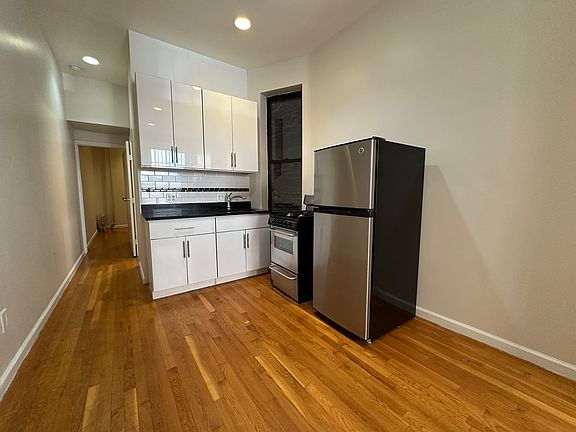 2nd image of 346 W 36th St #1G
