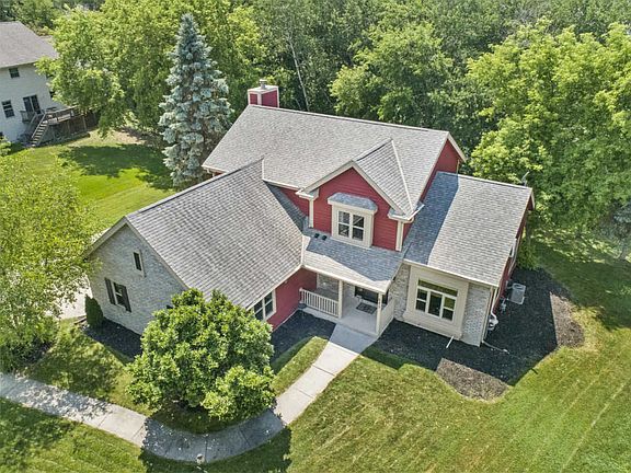 2nd image of 625 Bradford Way