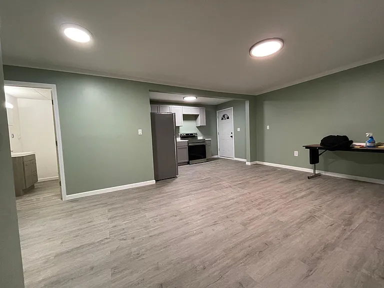 139 Winslow St #5 — Photo 3