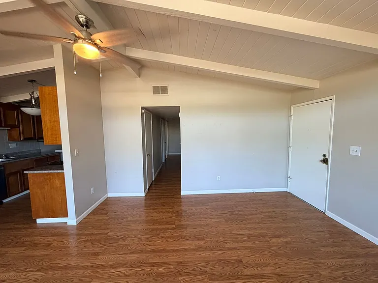 35 Kuhl Ct — Photo 4
