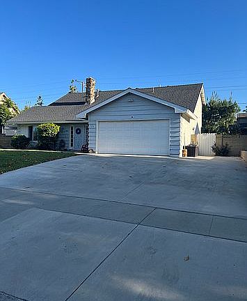 2nd image of 226 Coronado Dr